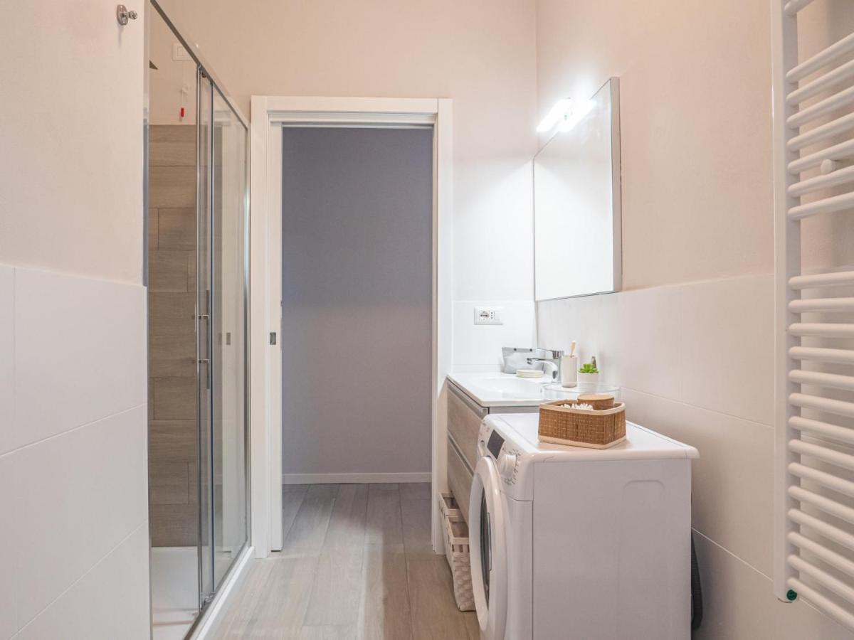 The Best Rent - Apartment With Balcony In Milan Downtown Buitenkant foto
