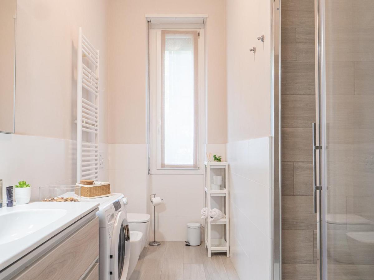 The Best Rent - Apartment With Balcony In Milan Downtown Buitenkant foto