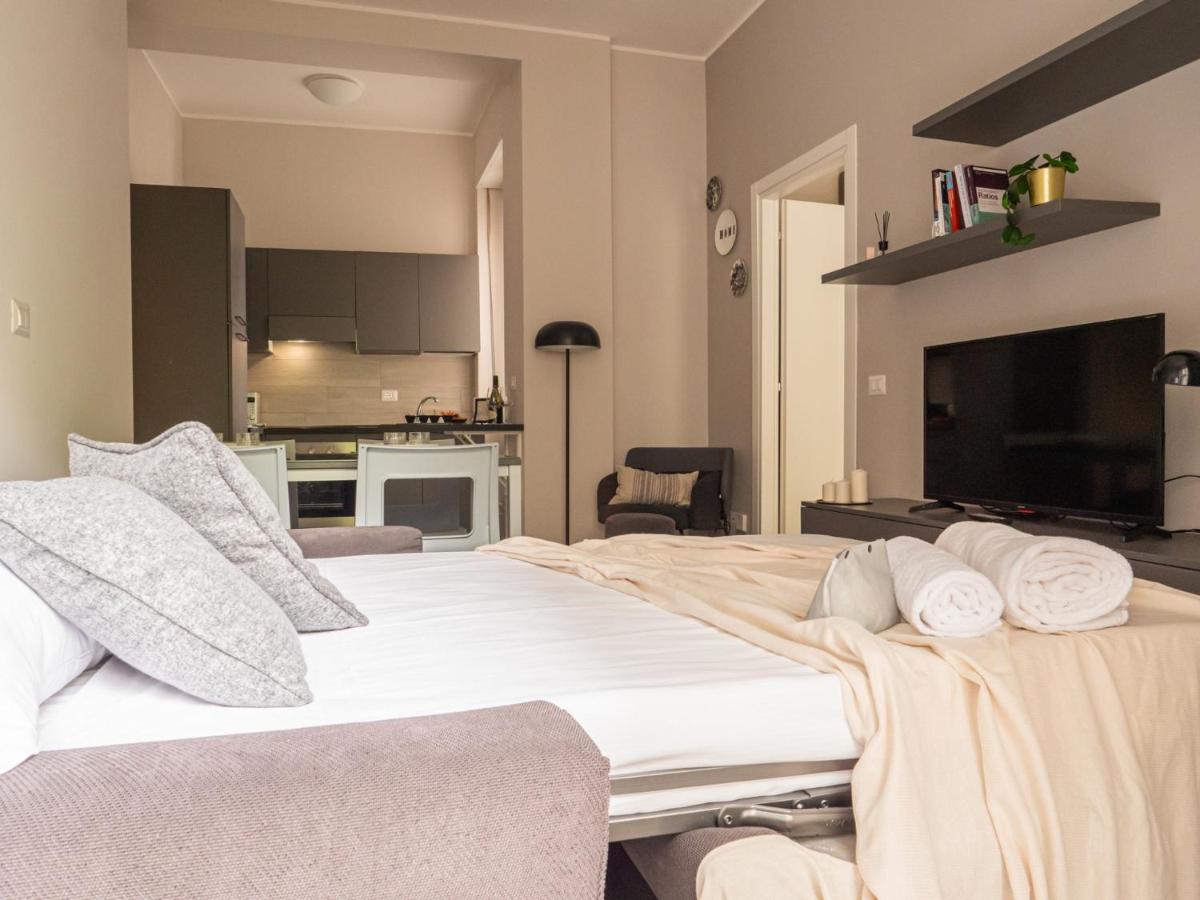 The Best Rent - Apartment With Balcony In Milan Downtown Buitenkant foto