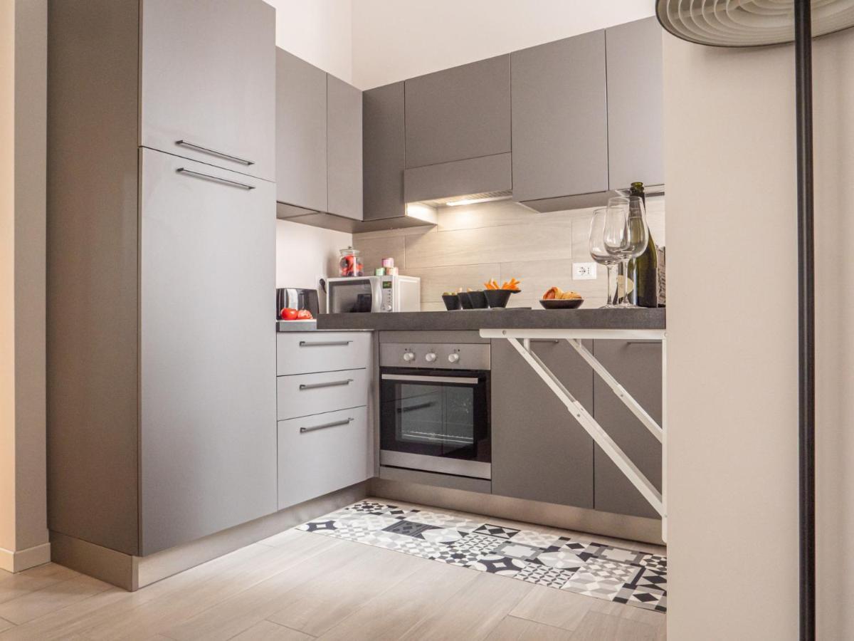 The Best Rent - Apartment With Balcony In Milan Downtown Buitenkant foto
