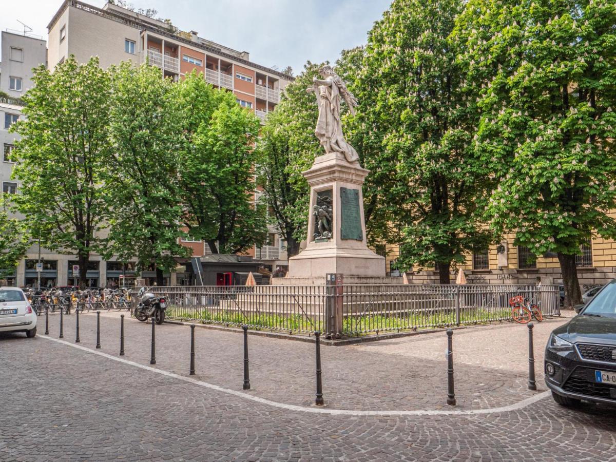 The Best Rent - Apartment With Balcony In Milan Downtown Buitenkant foto